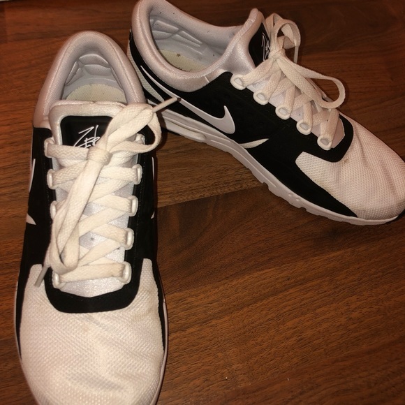 Nike Air Max Zeros - Picture 3 of 5